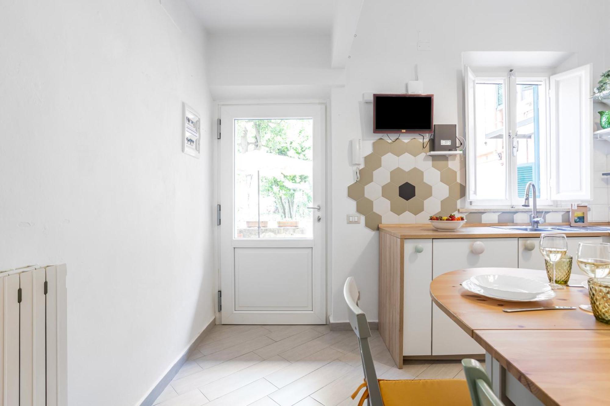 Hostly-Garden House San Lorenzo-Few Steps To Tower ピサ エクステリア 写真